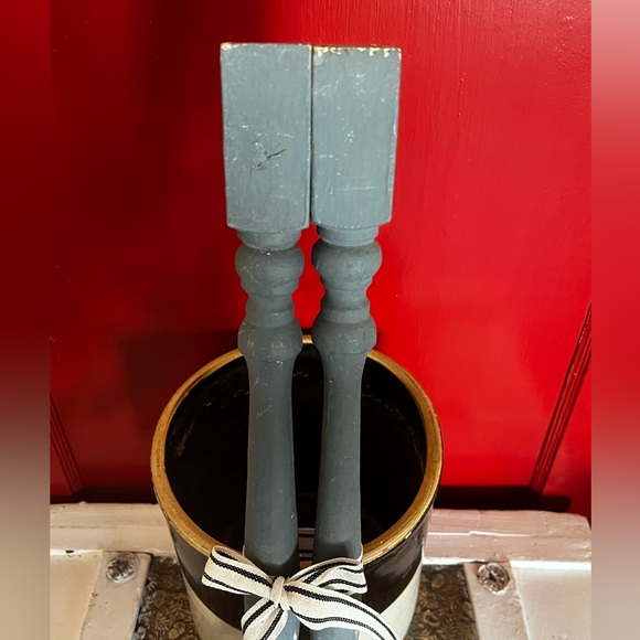 Vintage Architectural Salvage, Rustic Wood Spindles, Set/2, 24” - Picture 7 of 8